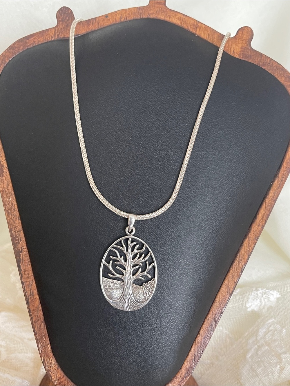 Vintage 925 Silver Tree of Life Pendant Necklace